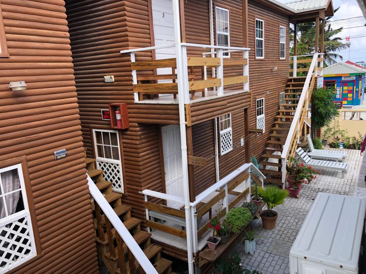Blue Wave Guest House 키코커 외부 사진