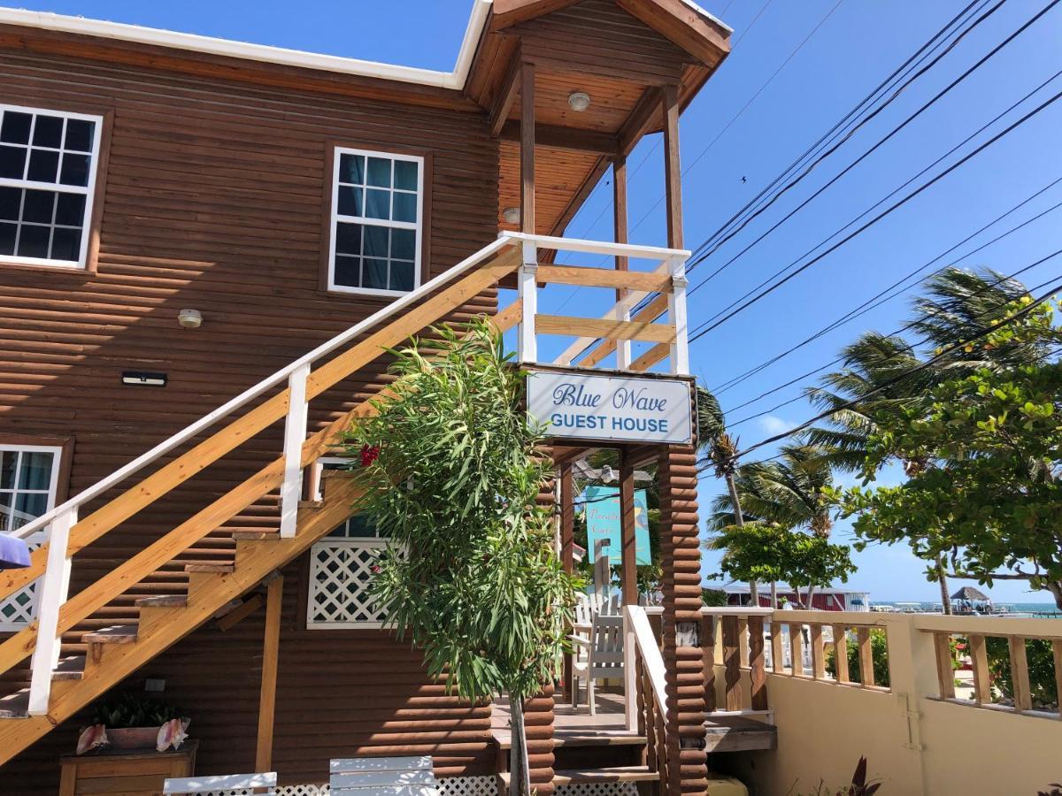 Blue Wave Guest House 키코커 외부 사진