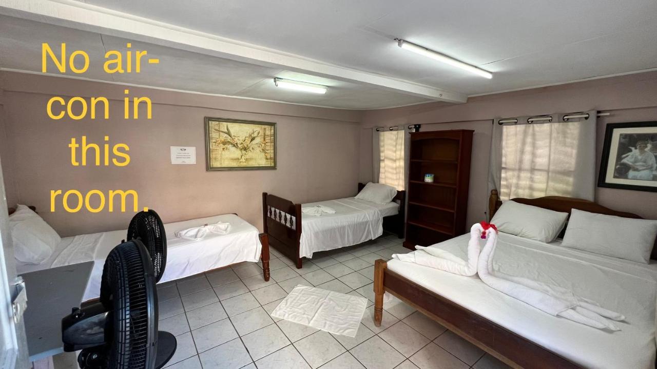 Blue Wave Guest House 키코커 외부 사진