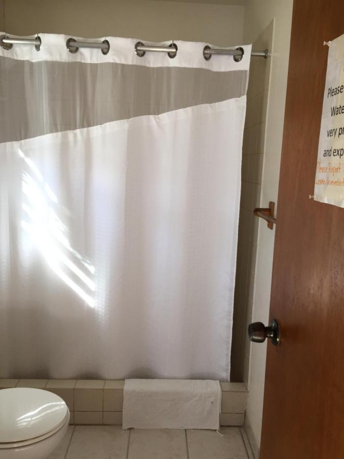 Blue Wave Guest House 키코커 외부 사진