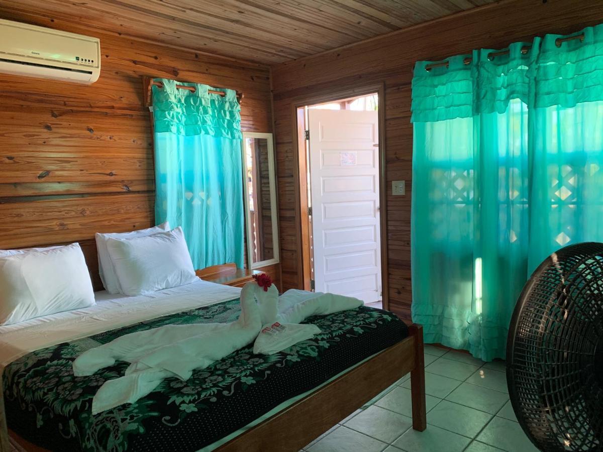Blue Wave Guest House 키코커 외부 사진